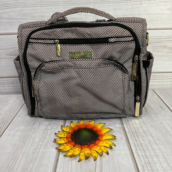 jujube bff‎ diaper bag - Picture 1 of 4